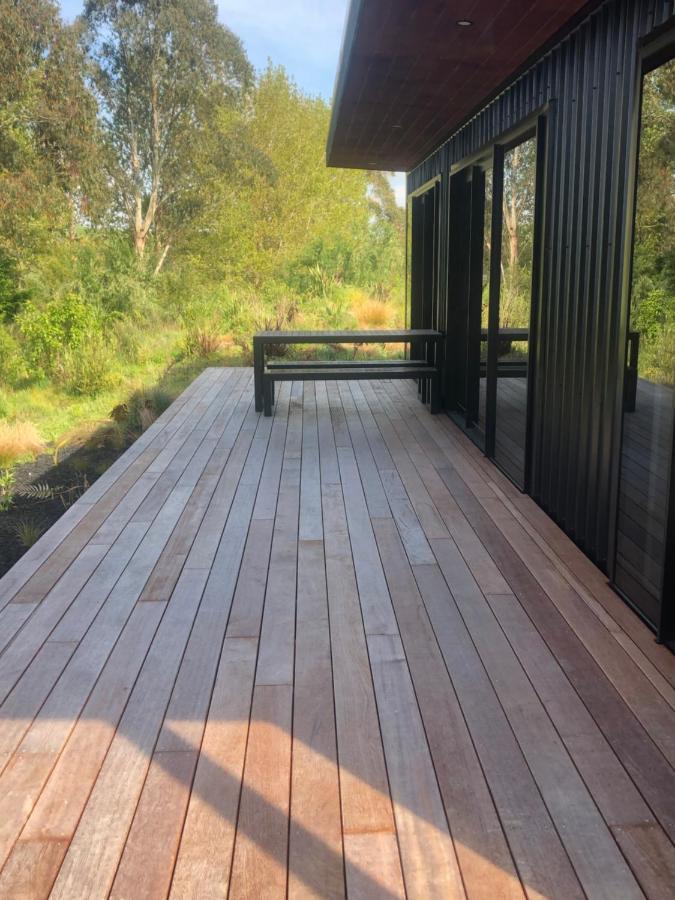 Whakaipo Bay Cabin Retreat Таупо Екстериор снимка